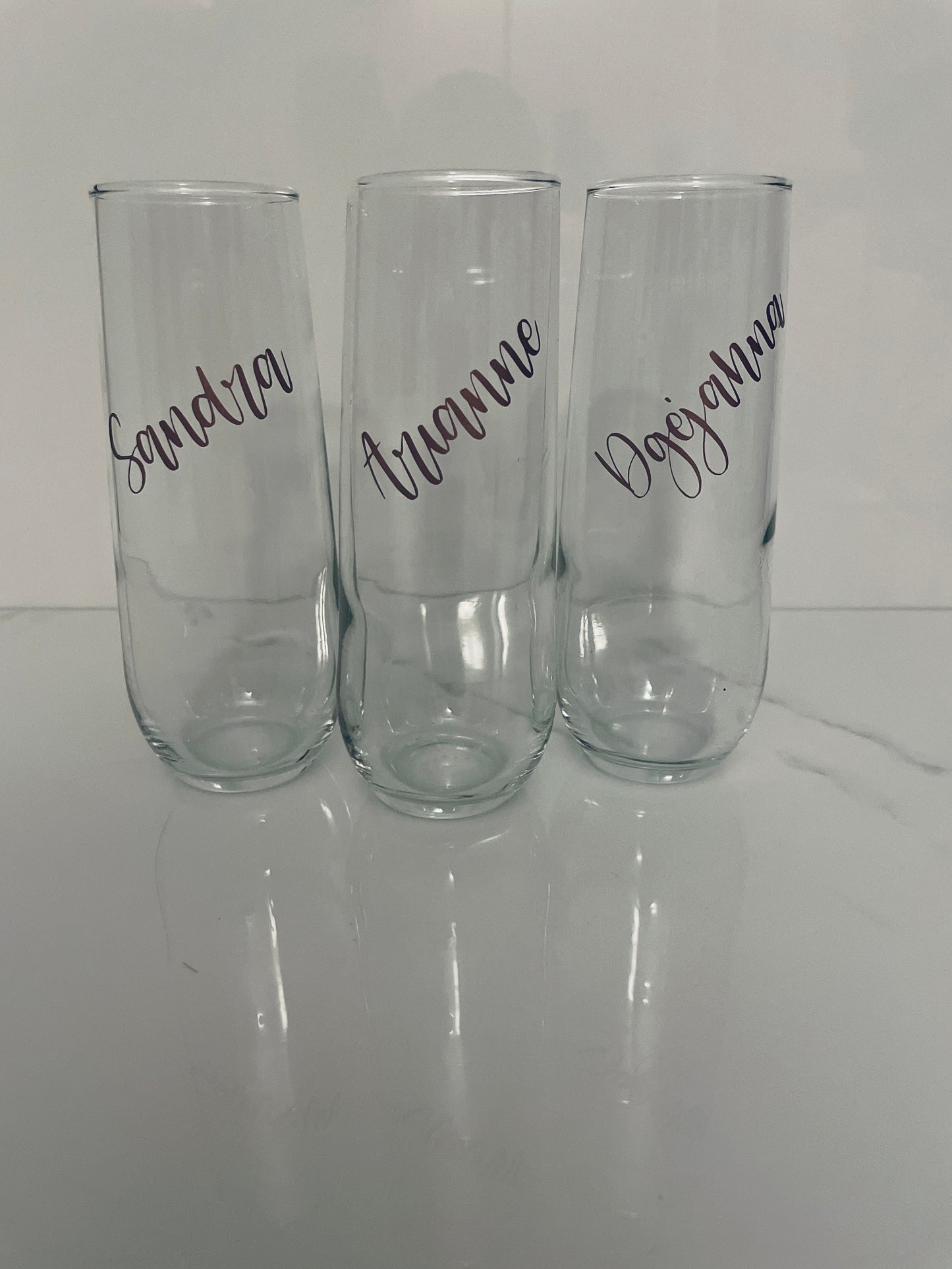 Stemless champagne flutes (glass)